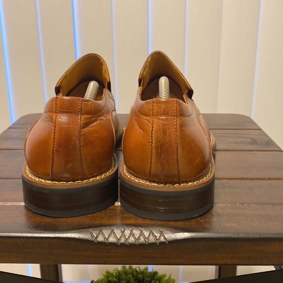 Mens brown leather loafers with shoe stretcher included - Picture 7 of 11